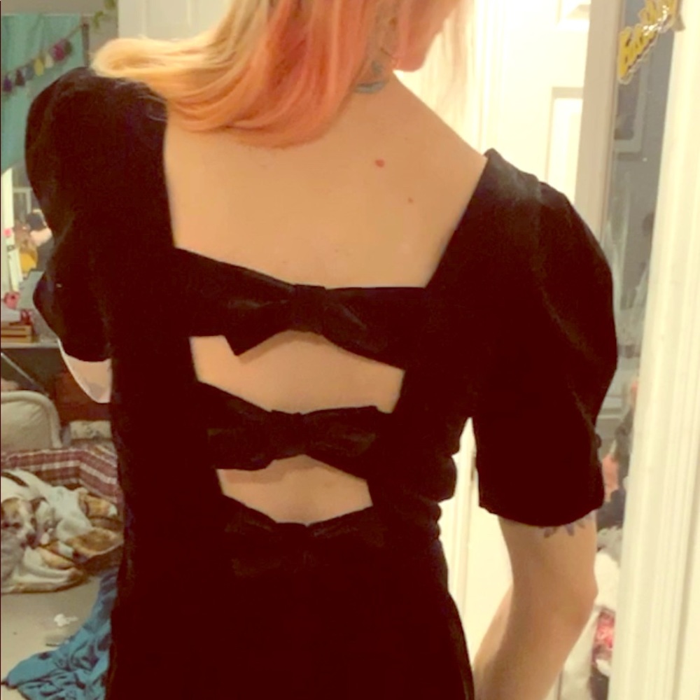 Laura Ashley Velvet 80’s Bow dress